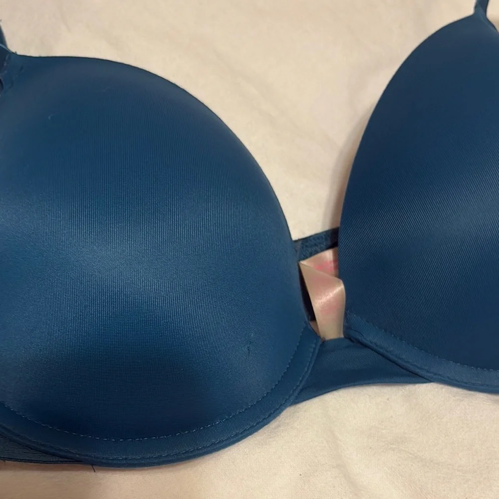 PINK Victoria's Secret Wear Everywhere push up bra - Picture 3 of 11